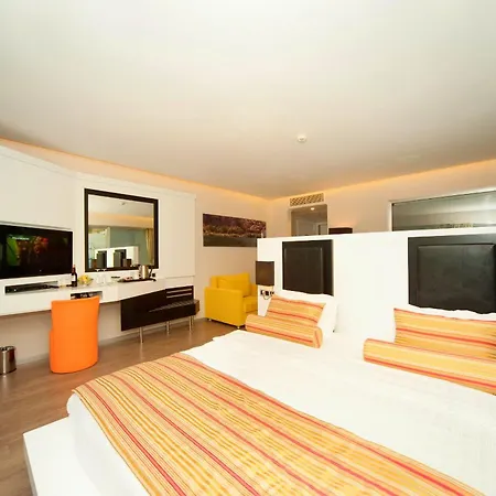 Orka Sunlife Resort Hotel And Aquapark Oludeniz Exterior photo